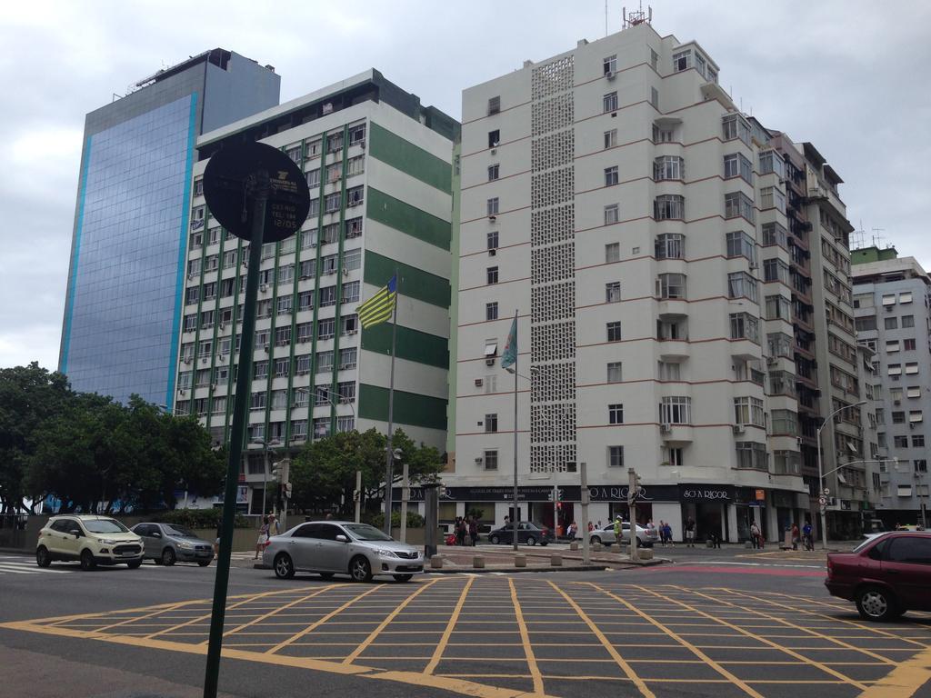 Edificio Alone Com Terraco Na Quadra Da Praia, Espacoso E Silencioso * Río de Janeiro